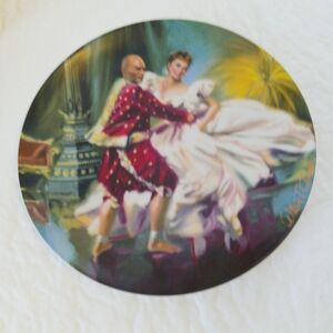 Knowles Vibrant Red and White Dance Plate